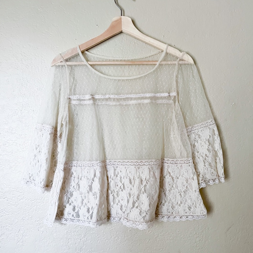 Lace Top Women size S/M Ivory Boho Flowy 3/4 Sleeve Shirt Blouse